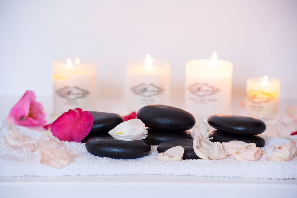 Hot Stone Massage by Clara's Beauty Clinic